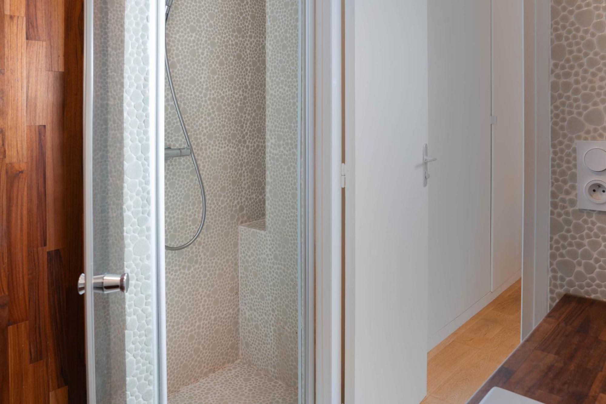 Loft Petion Dog Friendly Apartment Paris Luaran gambar
