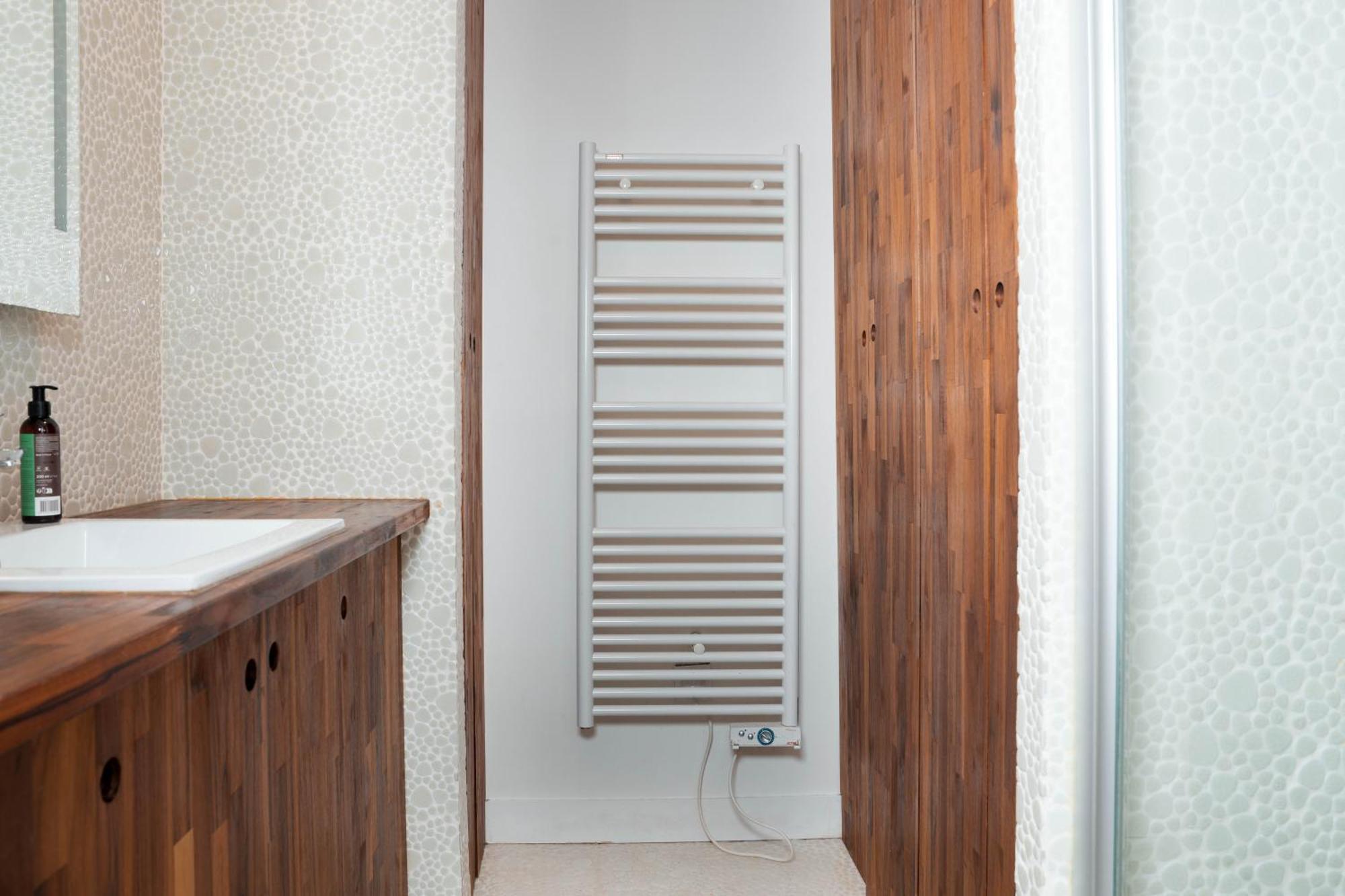 Loft Petion Dog Friendly Apartment Paris Luaran gambar